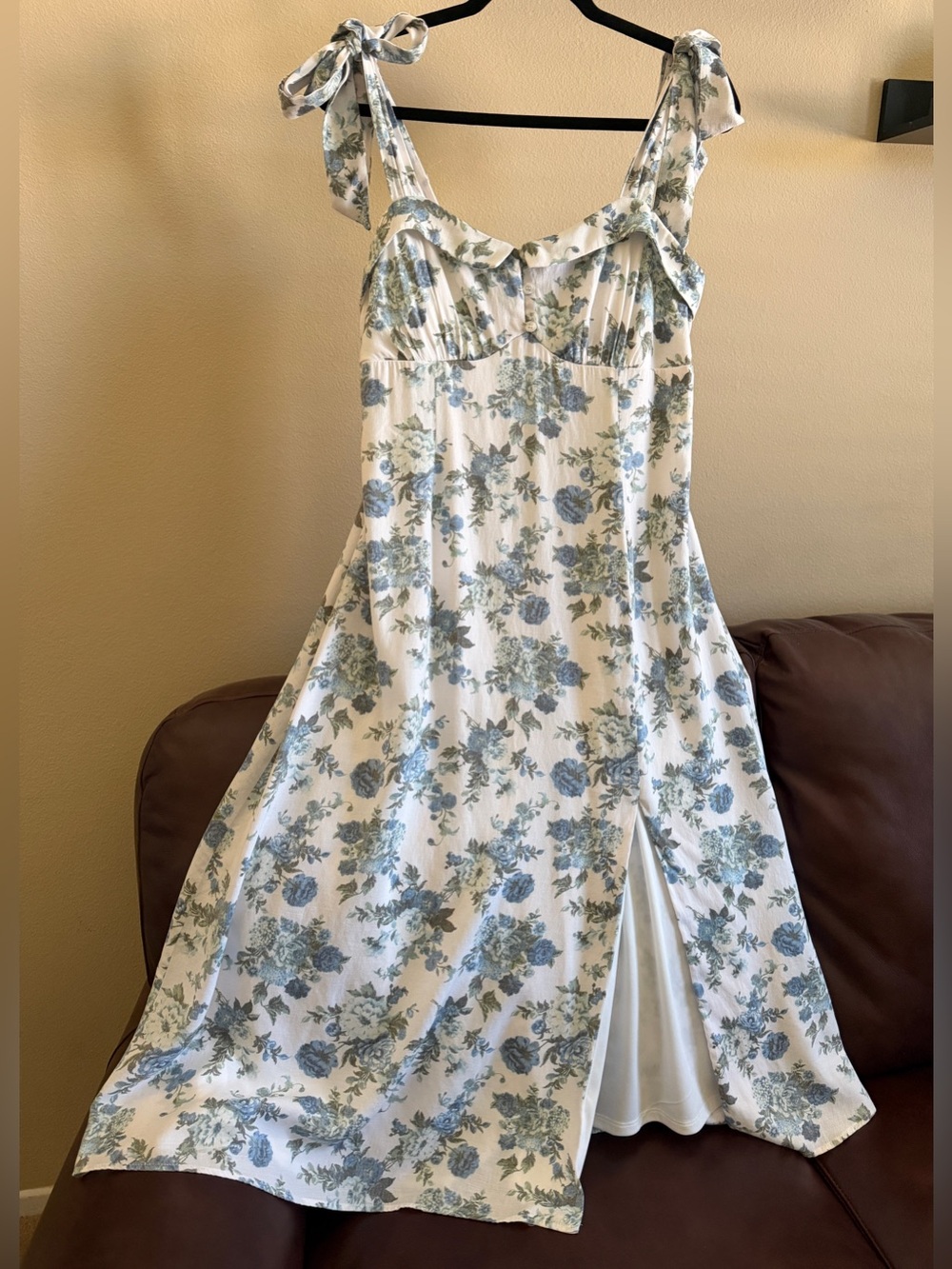 Trixxi Floral Midi Dress